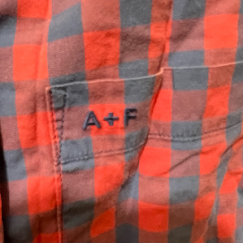 Ambercrombie & Fitch Long Sleeve Button up (pre-owned) - Picture 2 of 4